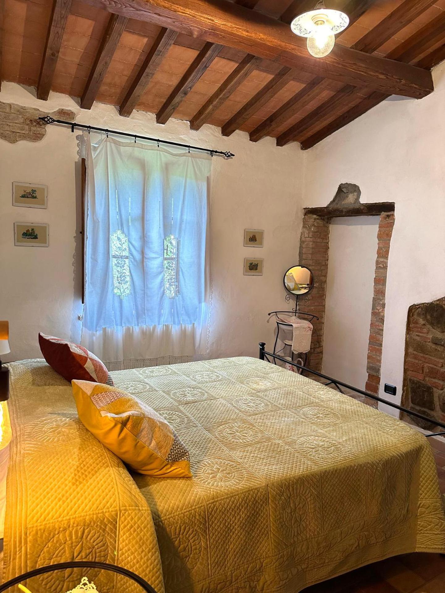 Residence Lucignano Bagian luar foto