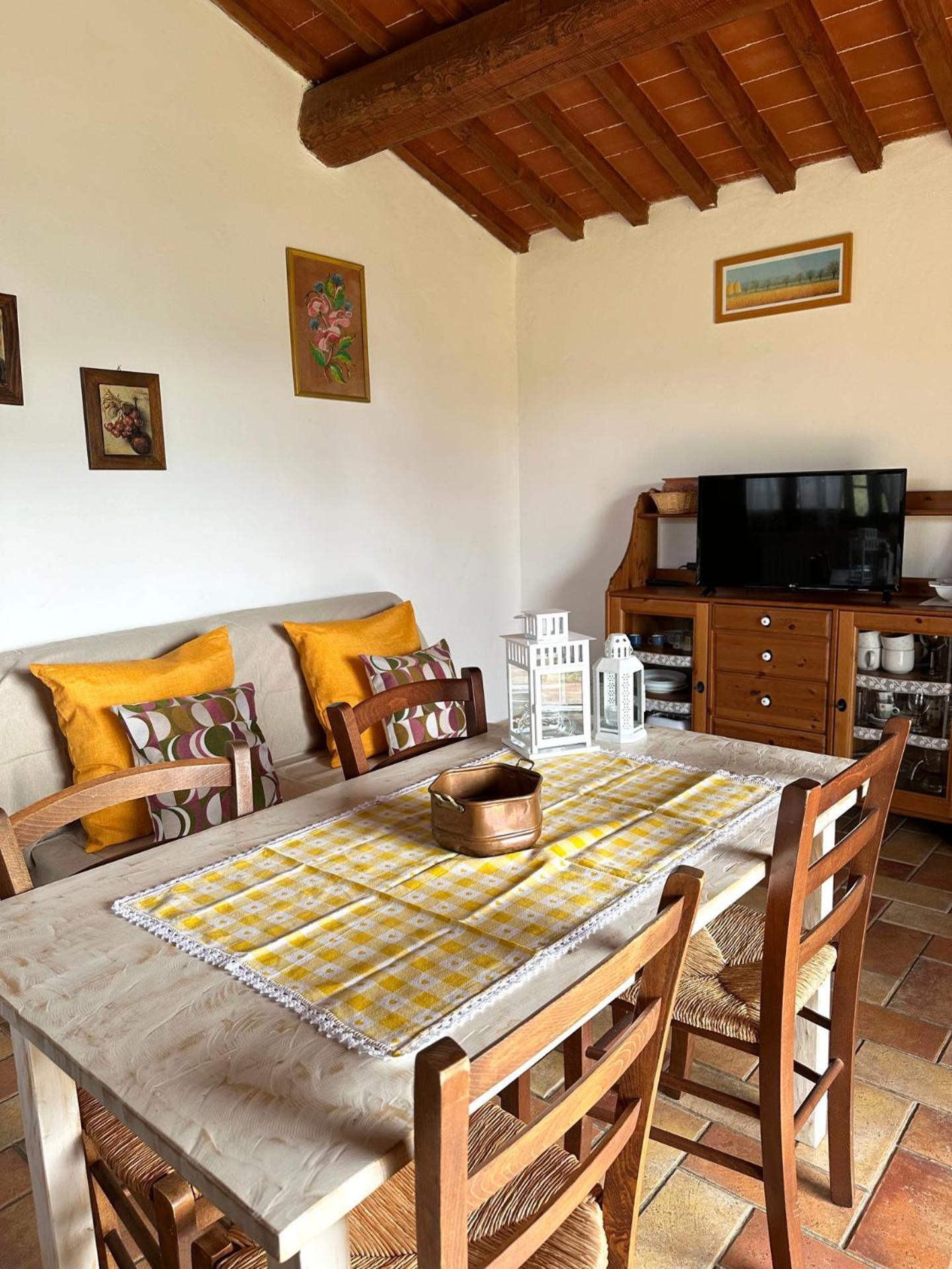 Residence Lucignano Bagian luar foto