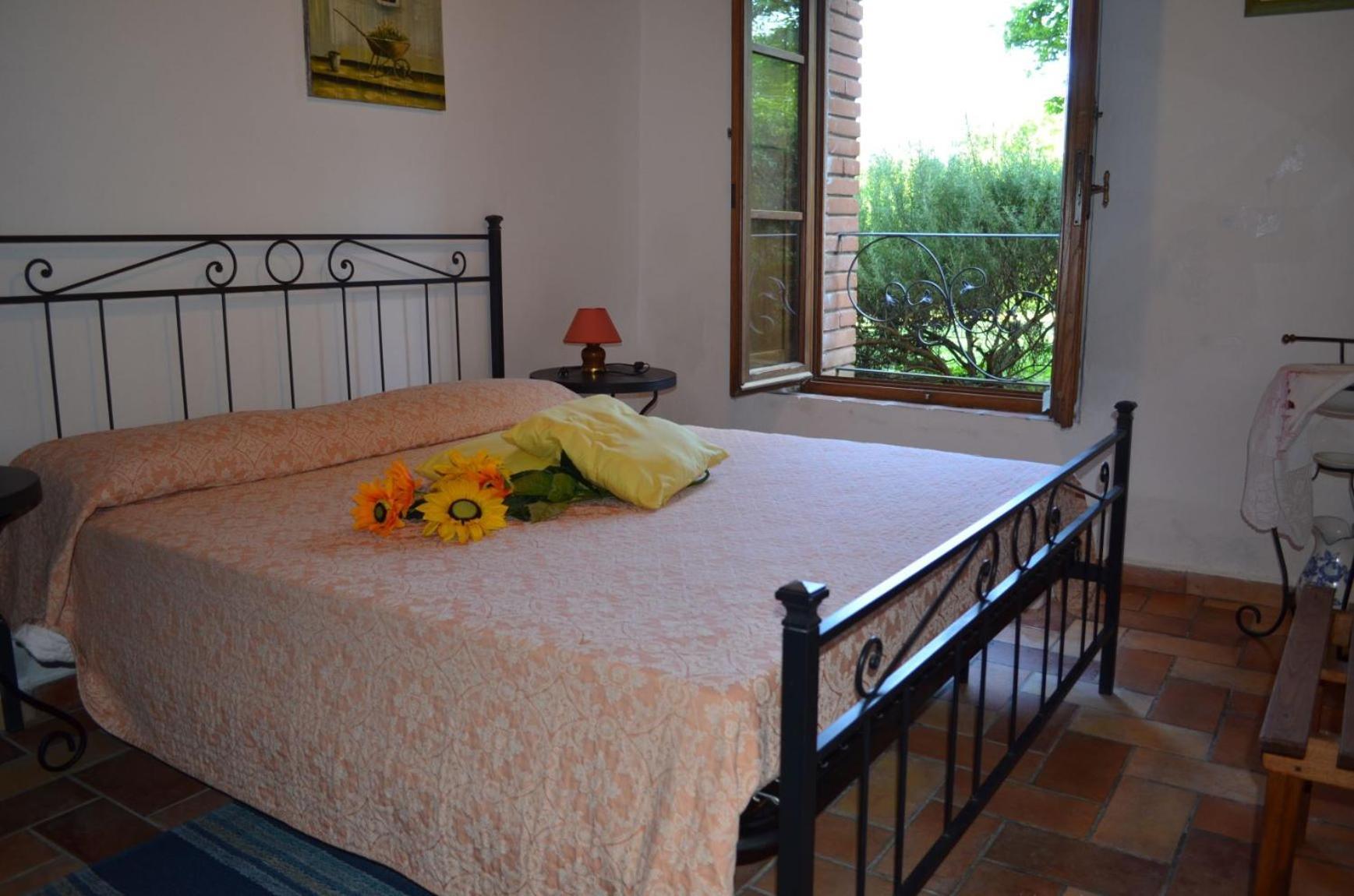 Residence Lucignano Bagian luar foto
