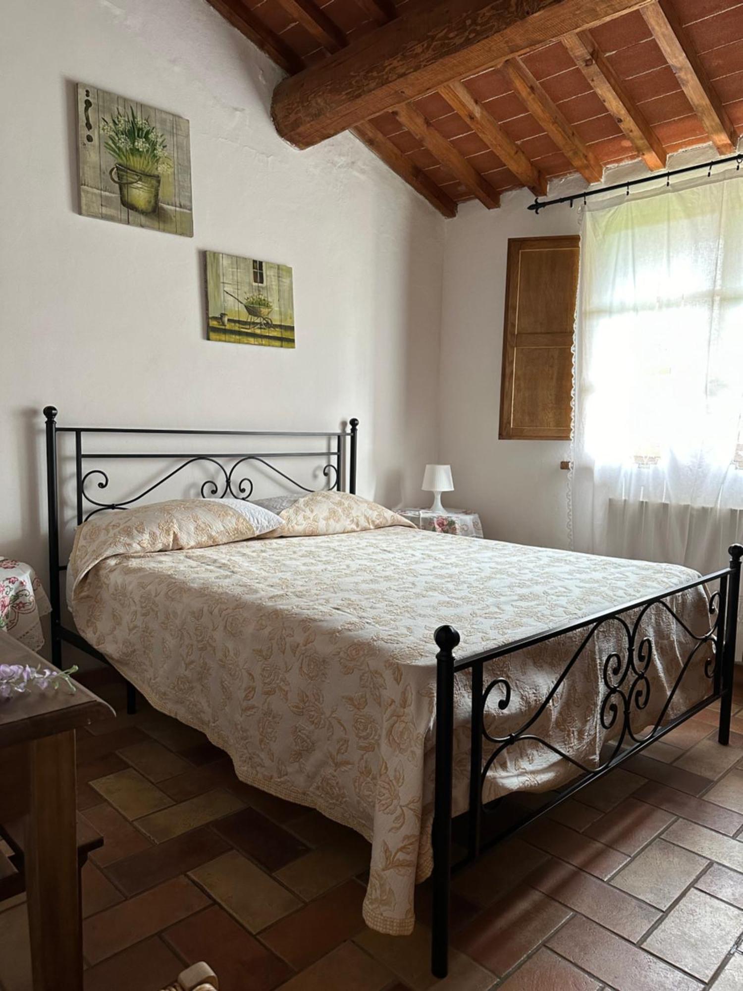 Residence Lucignano Bagian luar foto