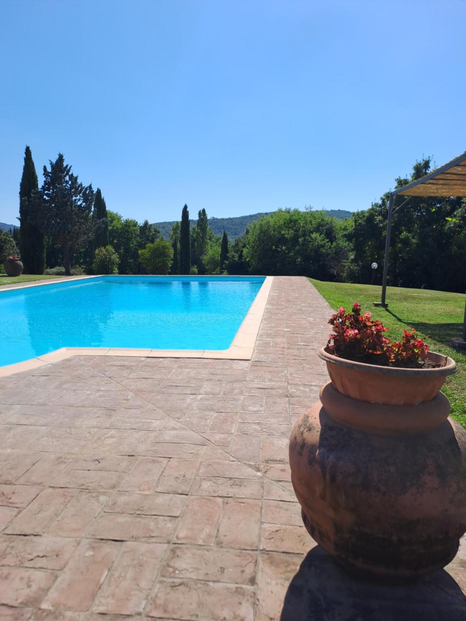 Residence Lucignano Bagian luar foto